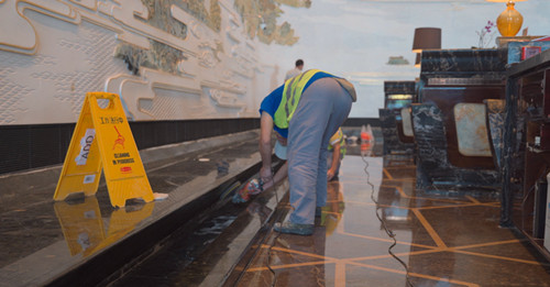 萬(wàn)達(dá)瑞華石材養(yǎng)護(hù)