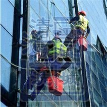 確保安全與效益，打造專業(yè)高空清洗團(tuán)隊(duì)