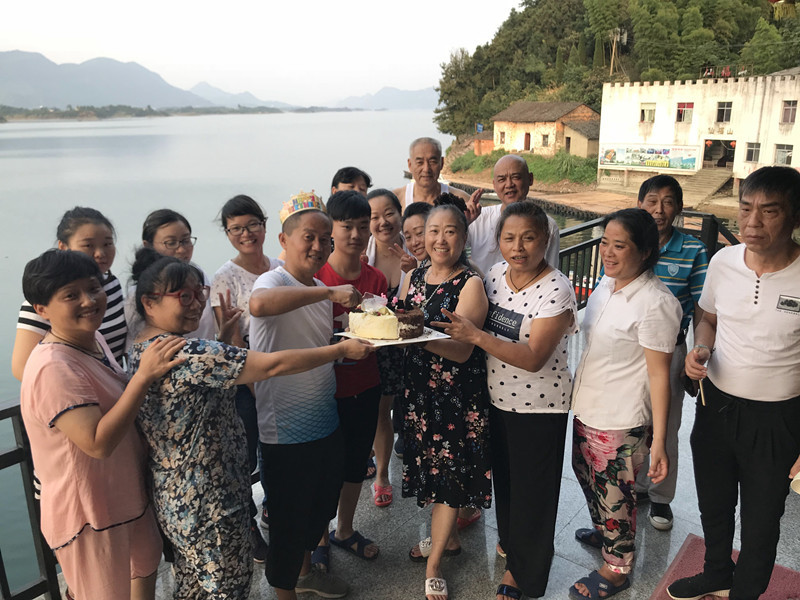 我們的江城清洗團(tuán)隊(duì)，我們的團(tuán)建