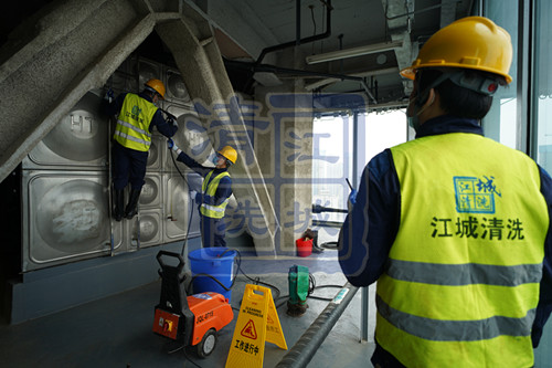 武漢水箱清洗公司—江城清洗