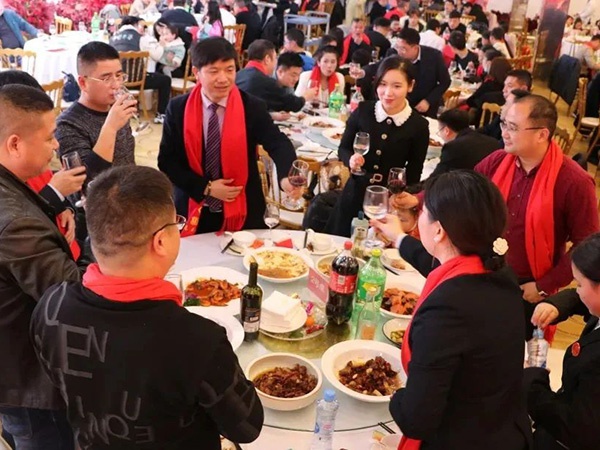 錦志卓越，閃耀未來(lái) | 業(yè)盛堂集團(tuán)2021年總結(jié)表彰暨2022年新春聯(lián)歡會(huì)精彩回顧